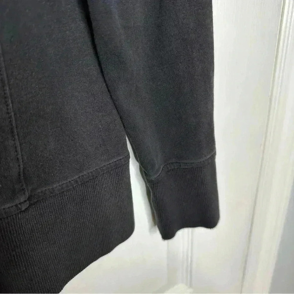 Old  Navy Sweatshirt Zippered Black & Green Size Extra Small - Picture 14 of 16